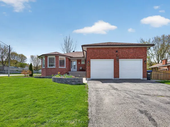 100 Peel St, Penetanguishene, ON L9M 1C3