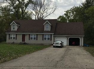 30278 White Oak Dr, Bangor, MI 49013