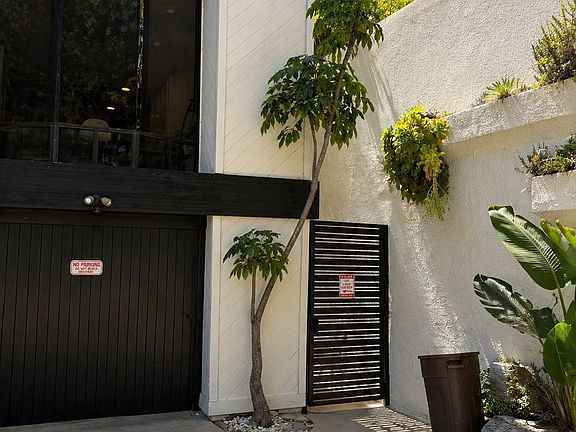 2nd image of 13952 Valley Vista Blvd