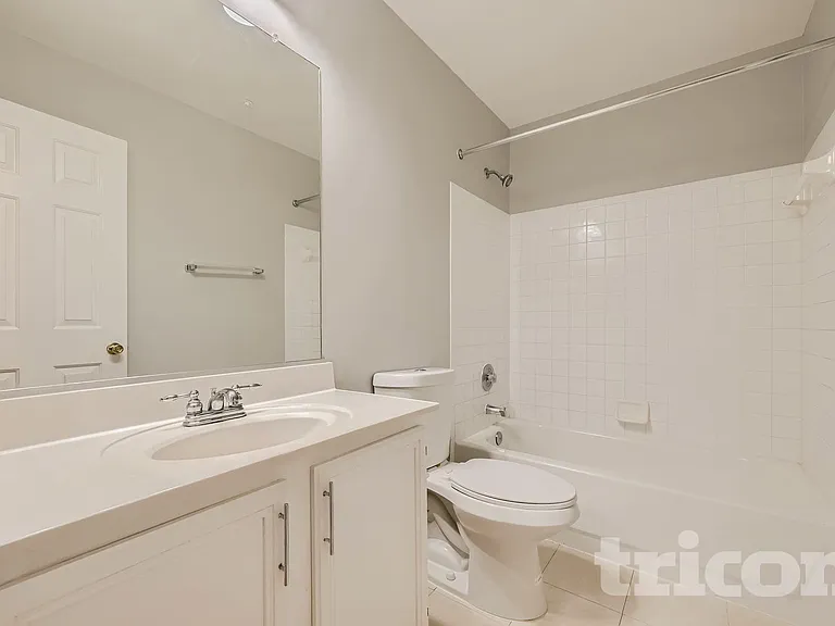 4744 Wainwright Cir — Photo 14
