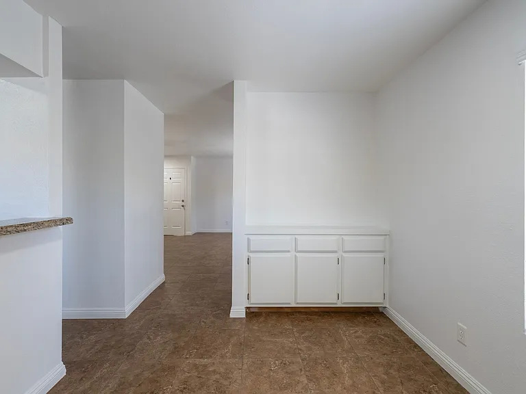 1611 S Bundy Dr — Photo 5