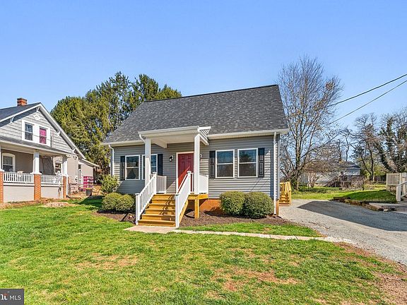 4th image of 218 W Culpeper St