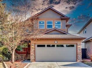 26 S Cresthaven Vw SW, Calgary, AB T3B5Y2