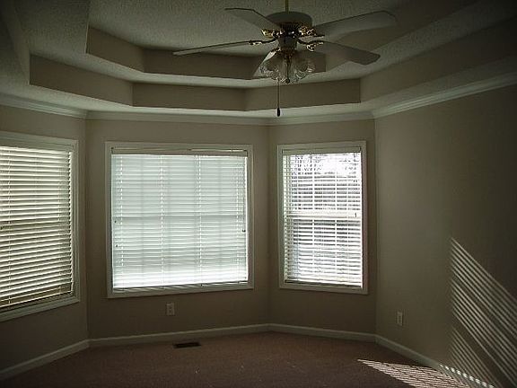 5th image of 535 Heathmoor Dr