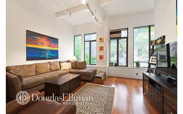 Rented by Douglas Elliman | media 24