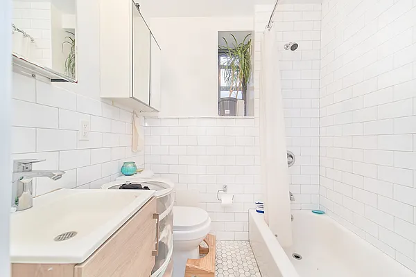 Rented by Living New York | media 18