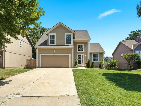 1012 N Clinton St, Olathe, KS 66061
