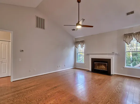 13 Stone Pine Ct, Columbia, SC 29229