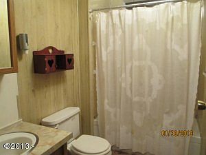 5th image of 392 N Sunnyview Pl
