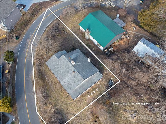 3rd image of 117 Lookout Rd