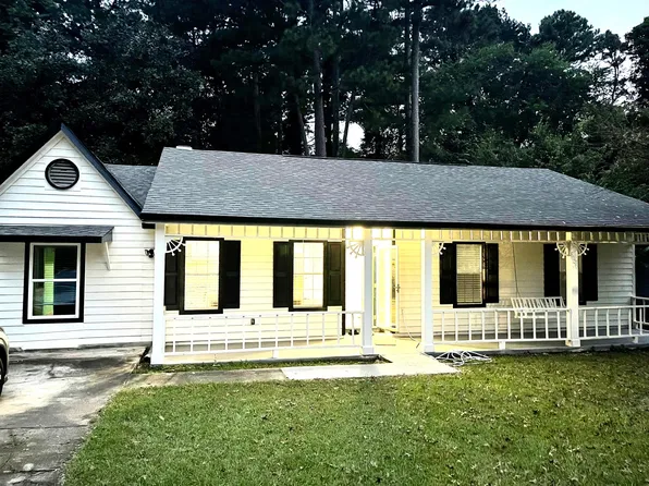 1462 Harbins Ridge Dr, Norcross, GA 30093