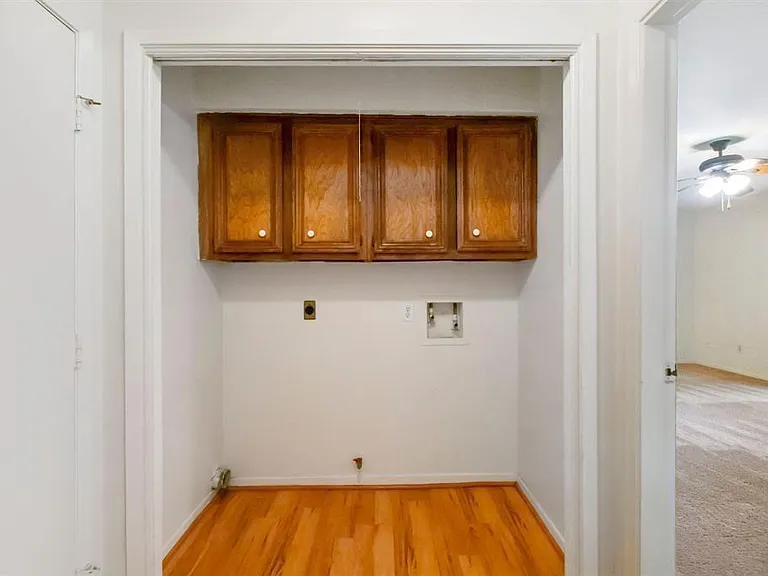 2106 Wickburn Dr — Photo 15