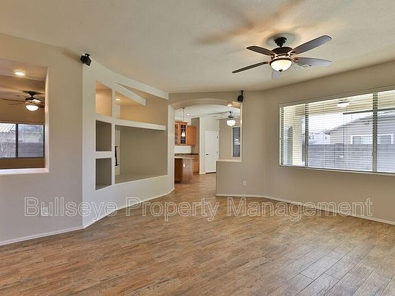 4th image of 18913 E Lark Dr