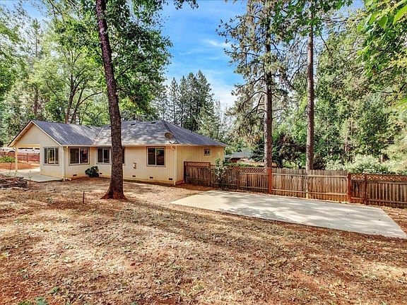 2nd image of 16053 Norlene Way