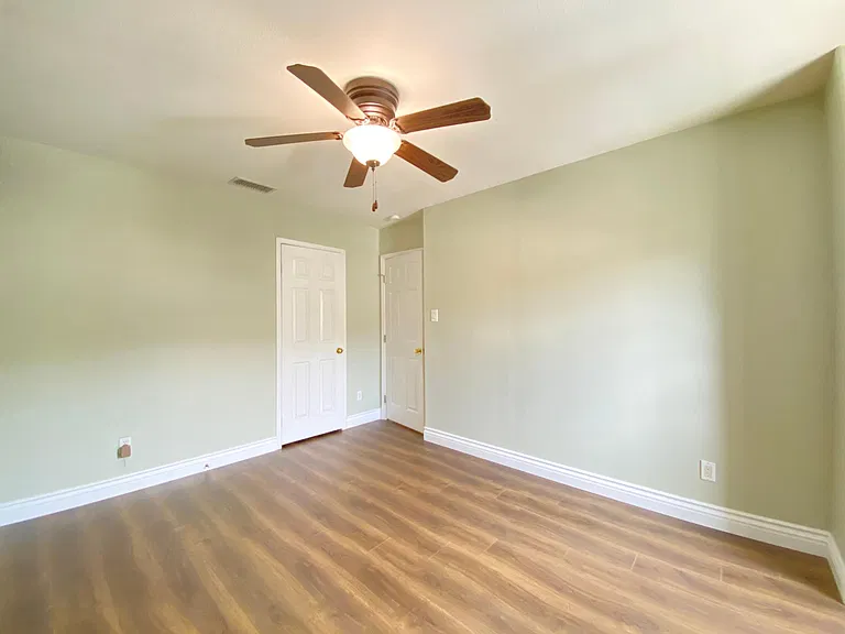 1758 Vista Del Norte — Photo 7