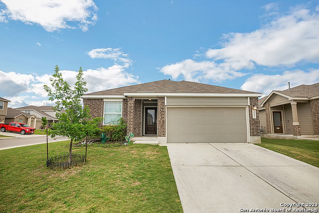 1st image of 9007 Longhorn Park