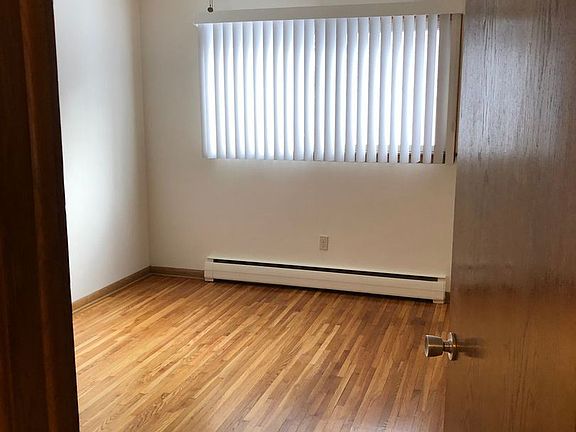 4th image of 6613 11th Ave S #6613/303
