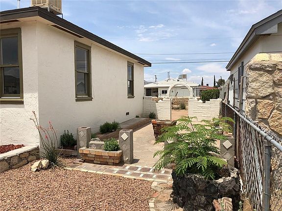 2nd image of 5637 Joyce Cir