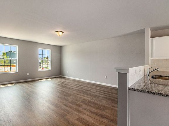 4th image of 3059 Ivy Wood Cir