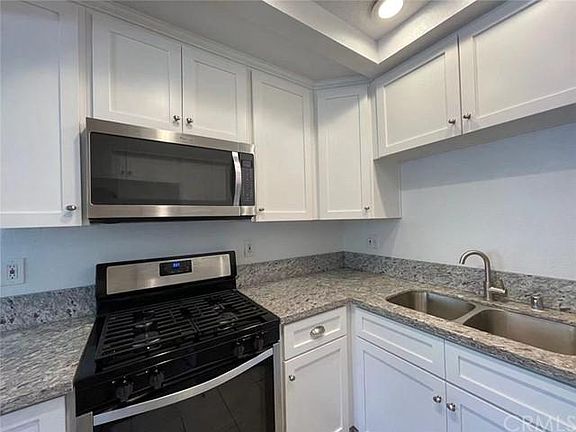 5th image of 800 Grand Ave Unit B6