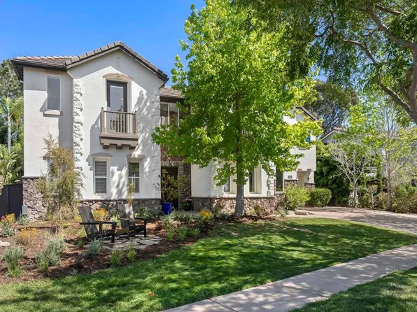 835 Lynwood Dr, Encinitas, CA 92024