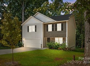 11415 Coble Rd, Charlotte, NC 28227
