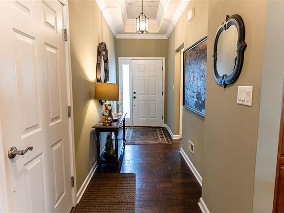 2nd image of 509 Pioneer Ln