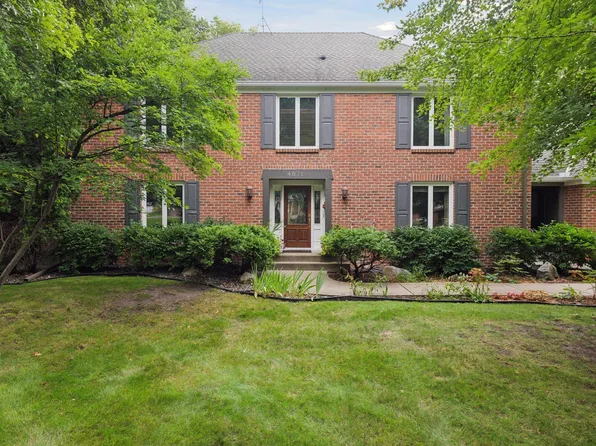4671 Woodridge Rd, Minnetonka, MN 55345