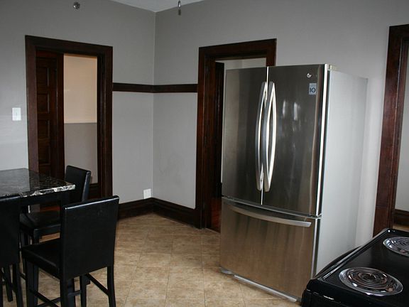 5th image of 103 E Pittsburgh St APT 5W