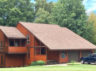 3601 Sherwood Rd, Paducah, KY 42001