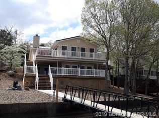 2651 Robin Hood Ln, Roach, MO 65787