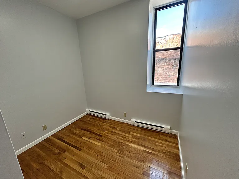 285 Essex St #3C — Photo 6