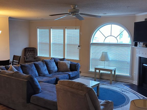 5th image of 1620 Cherry Blossom Ln Unit 204