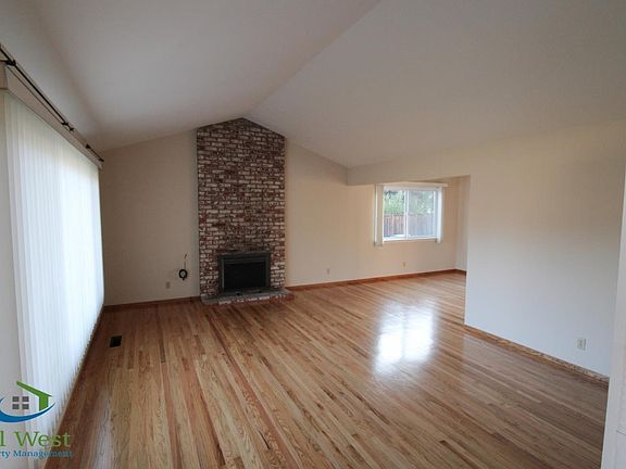 2nd image of 21416 Holly Oak Dr