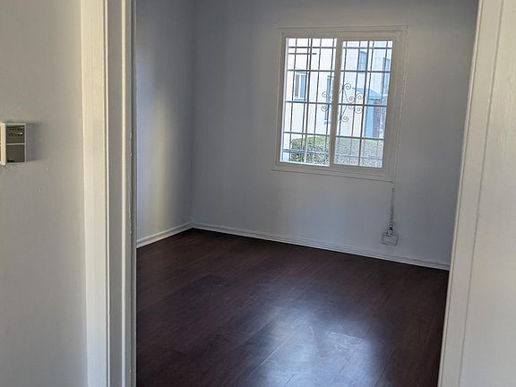 5th image of 4008 Santa Rosalia Dr #A