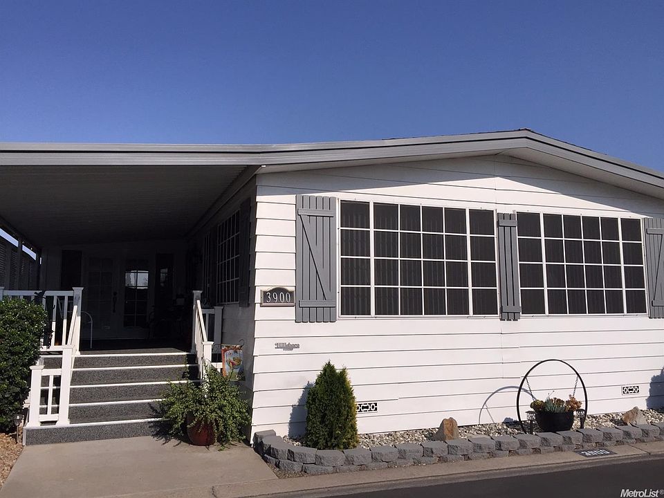 1st image of 3900 Surfside Dr