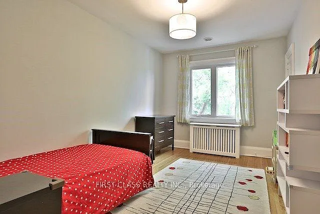 262 Castlefield Ave — Photo 12