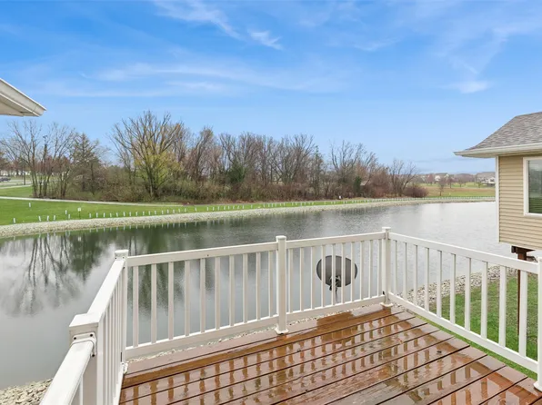 10026 Bayern Ln, Johnston, IA 50131