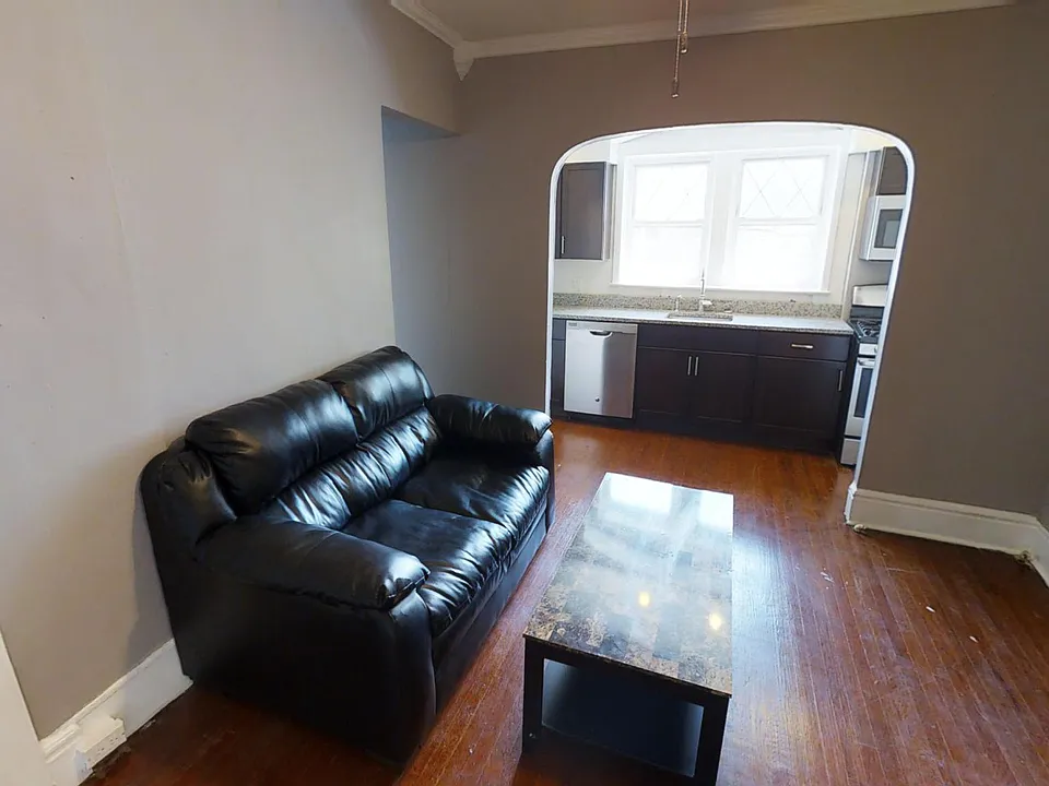 115 Comstock Ave #5