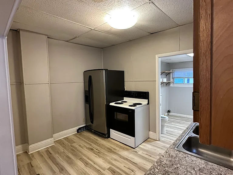 524 W Beardsley Ave #524 — Photo 9