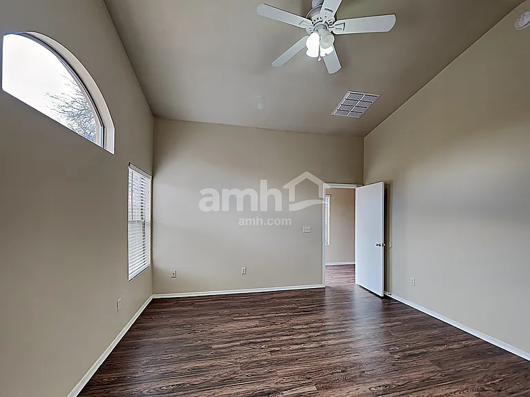 307 E Camino Limon Verde — Photo 11