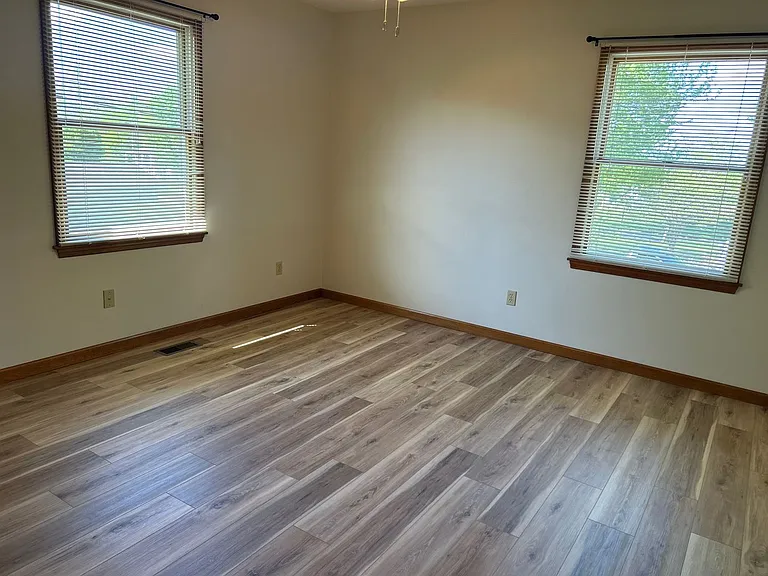304 Old Stage Rd — Photo 12