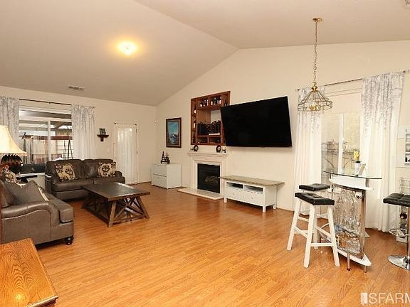 2nd image of 2826 Etcheverry Dr