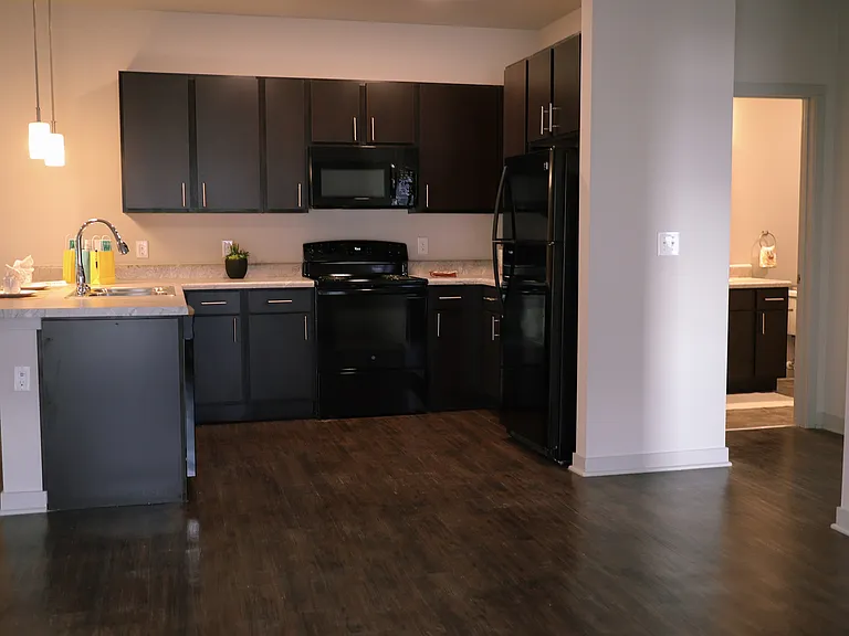 Lift at Jordan Creek Apartment Home