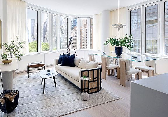 4th image of 1 W 60th St #19D