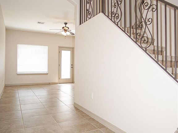 3rd image of 11659 Dos Palmas Dr #A