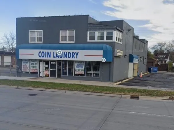 1830 Southfield Rd, Lincoln Park, MI 48146