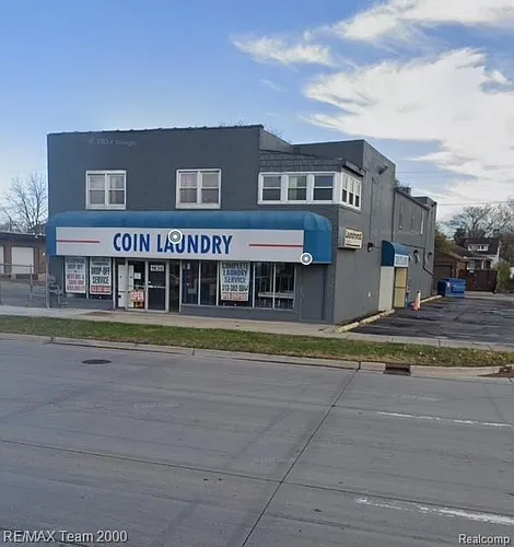1830 Southfield Rd Photo 1