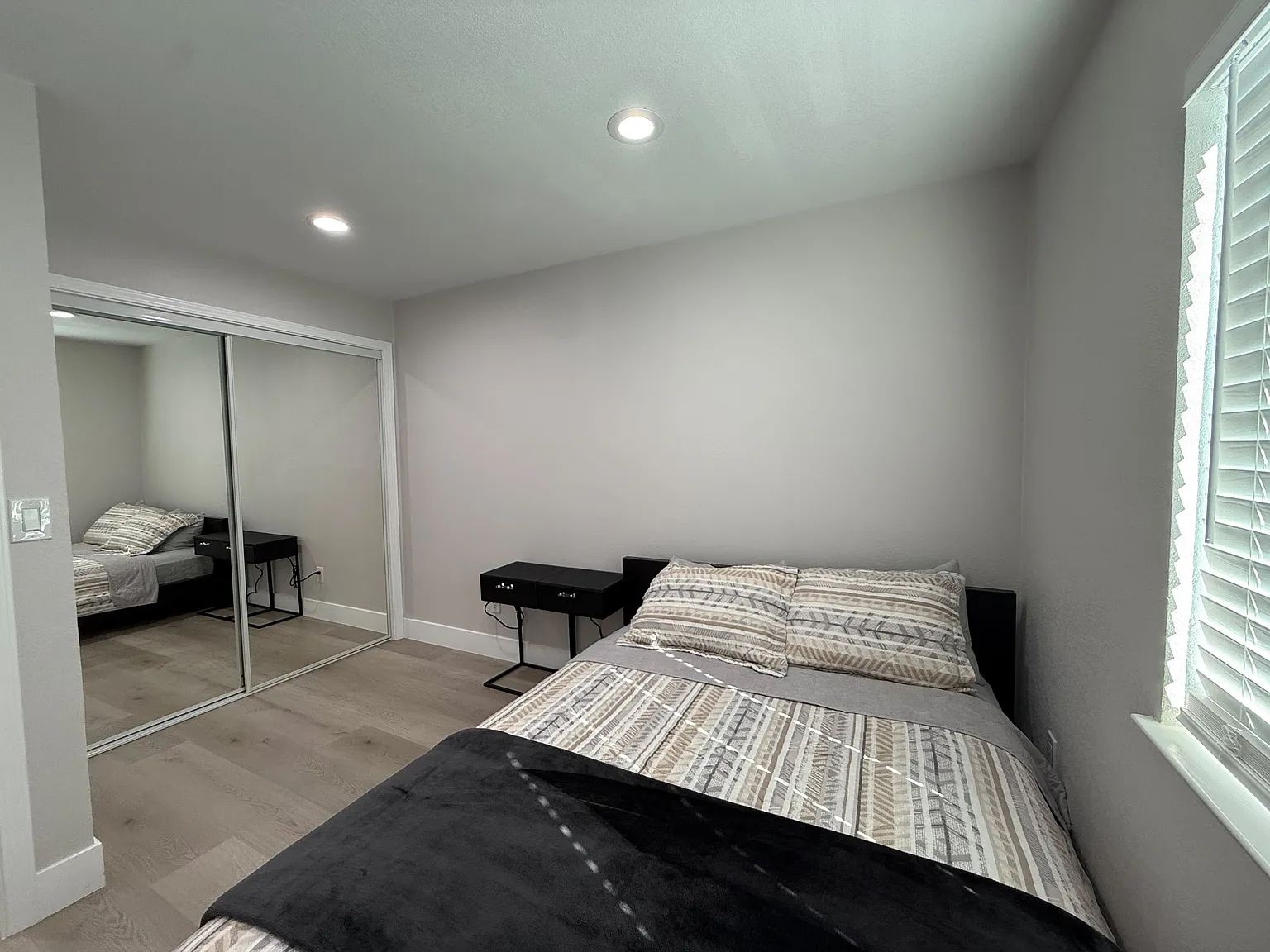 52 South 10th Street - 3 — Photo 4