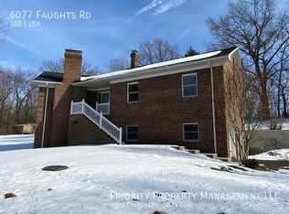 6077 Faughts Rd, Mount Crawford, VA 22841